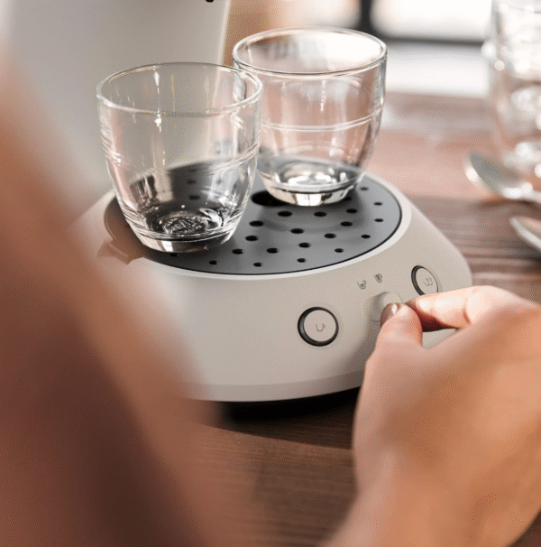 newfrance senseo original plus csa210/10 machine à café à dosettes (sélection de la puissance du café, technologie coffee boost, en plastique recyclé) blanc